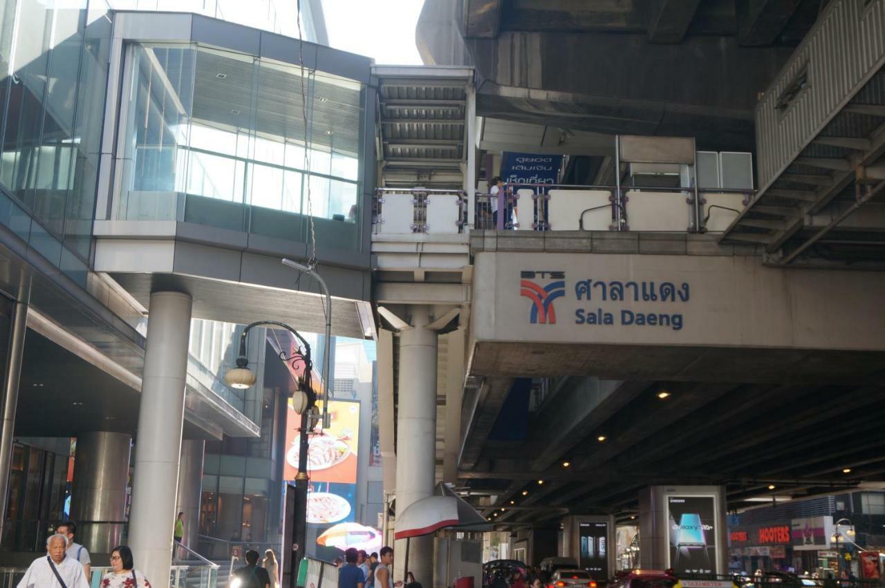 Travel Lodge Surawong (Adults Only) Bangkok Exteriör bild